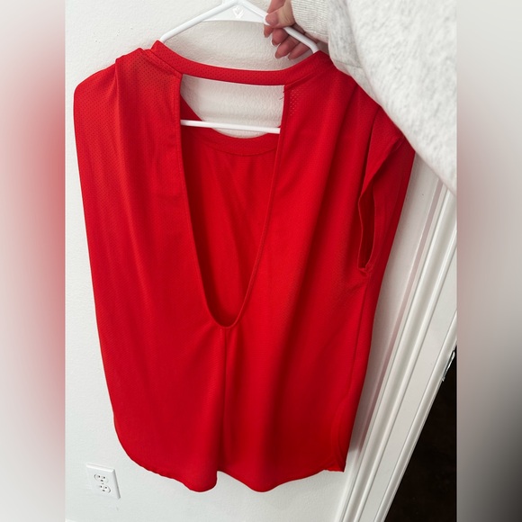 RED TANK SHIRT - Picture 2 of 2